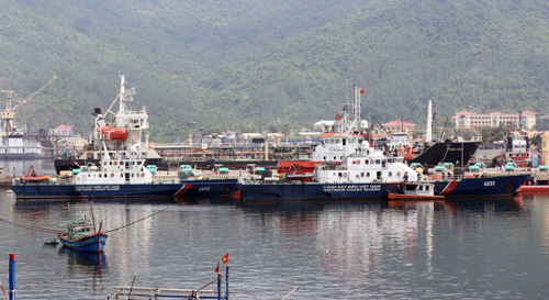 Cảnh sát biển Việt Nam tiên phong nơi đầu sóng ảnh 1
